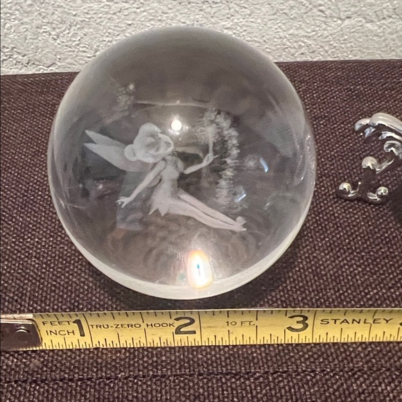 #1101+Tinker-bell Snow Glass Sphere with Fairy Figurine - Picture 3 of 7